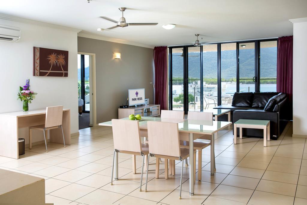 Piermonde Apartments Cairns Extérieur photo