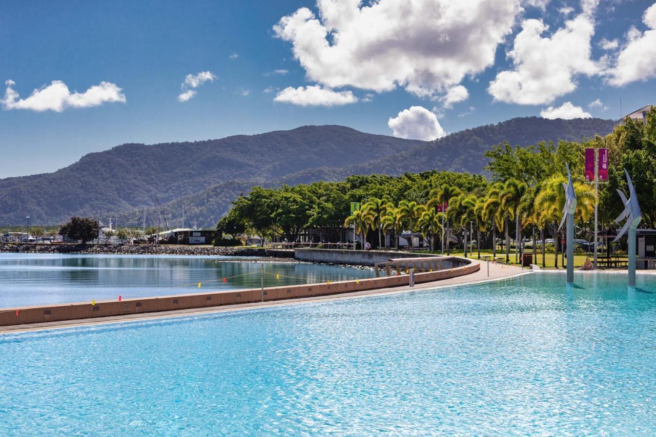 Piermonde Apartments Cairns Extérieur photo